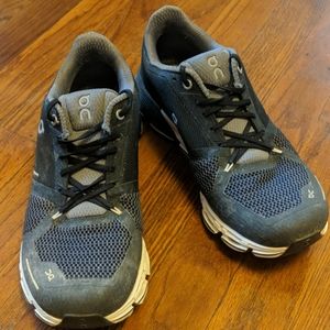 On Flowcloud Women's Tennis Shoes